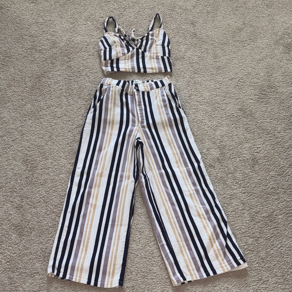 Hollister Striped Wide Leg Two-Piece Set - Black, White, Tan